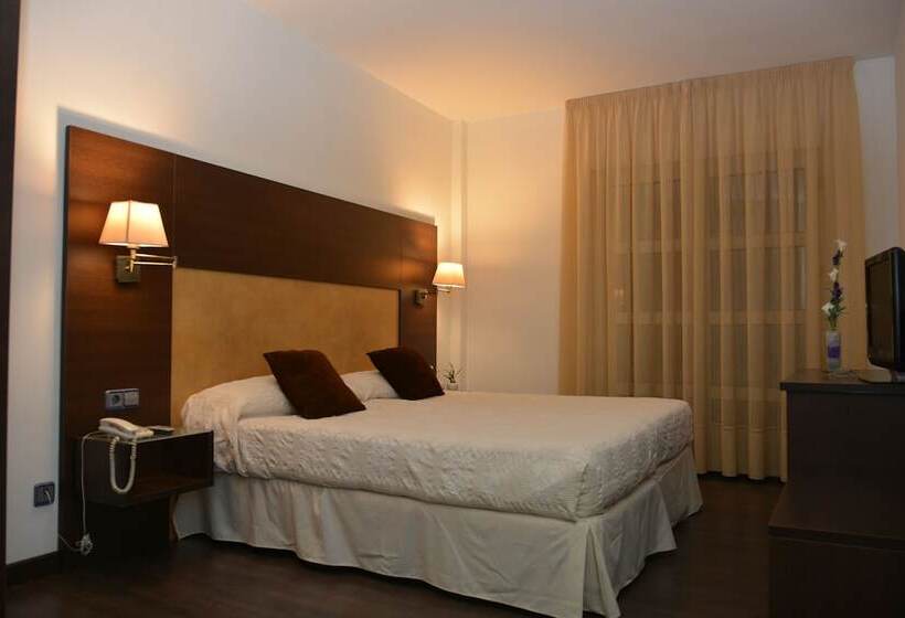 Номер Стандарт Трехместный, Madrid Torrejon Plaza
