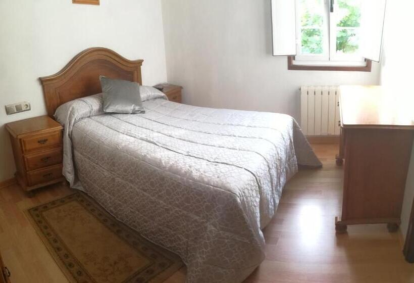 اتاق استاندارد یک نفره, Hostal La Casilla