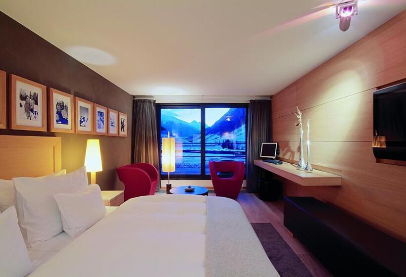 اتاق استاندارد با بالکن, Madlein