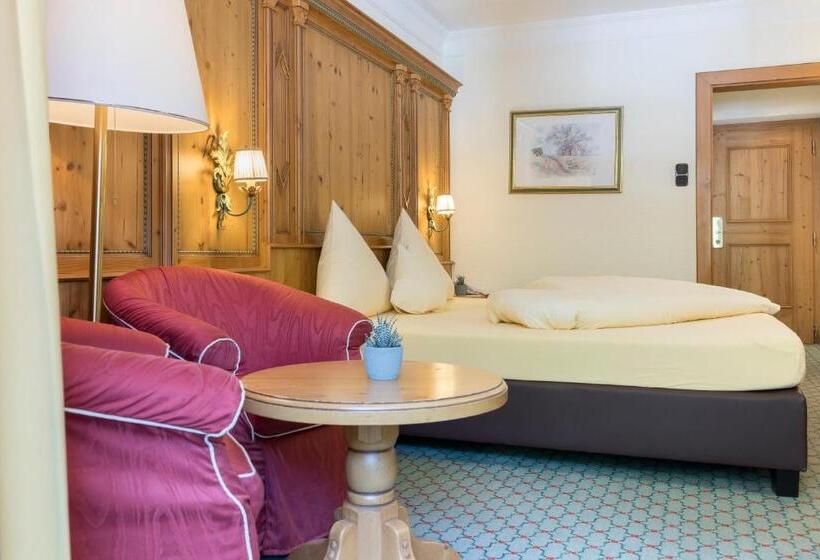 Quarto Estandar, Alte Post