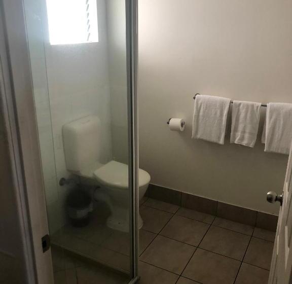 اتاق استاندارد, Coral Sands Motel
