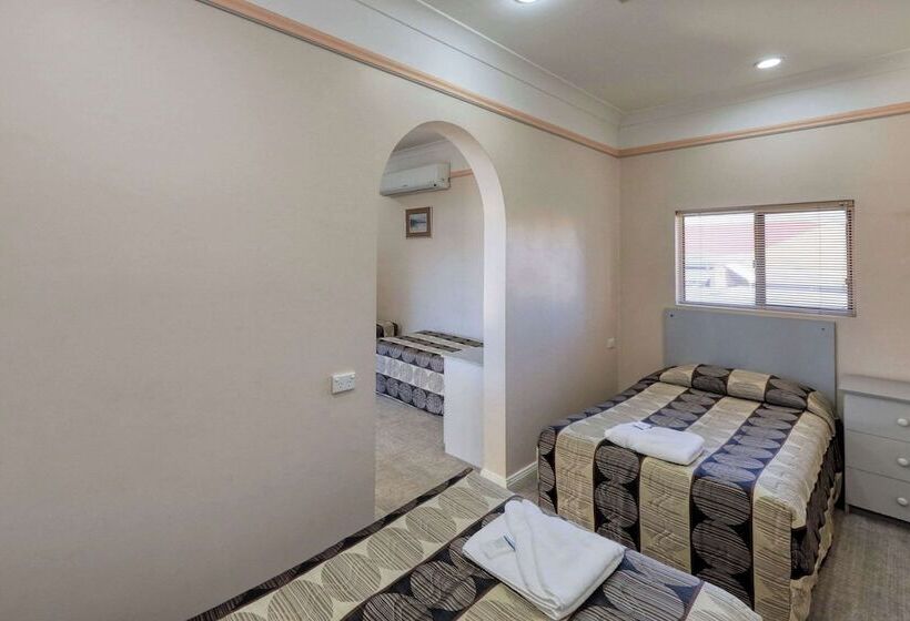 Номер Стандарт, Comfort Inn Crystal Broken Hill