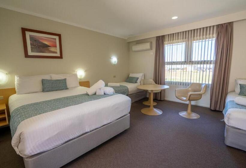 패밀리 룸, Hospitality Carnarvon, Surestay Collection By Best Western