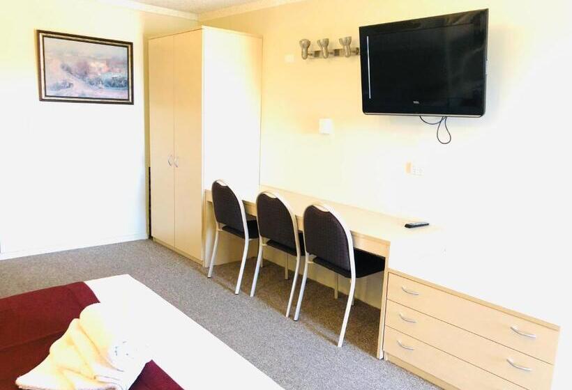 标准间, Overlander Motor Lodge