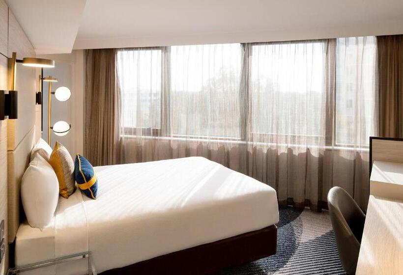 스탠다드 룸, Novotel Sydney Parramatta