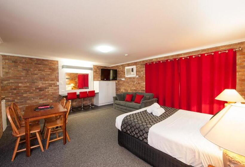 이그제큐티브 스위트, Allan Cunningham Motel