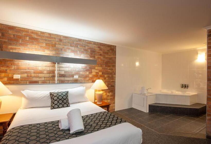 이그제큐티브 스위트, Allan Cunningham Motel