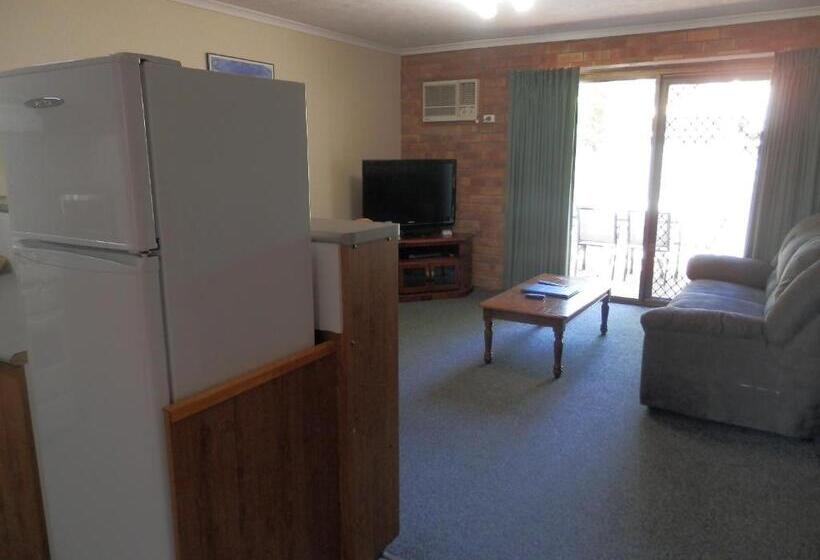 آپارتمان 2 خوابه, Allan Cunningham Motel