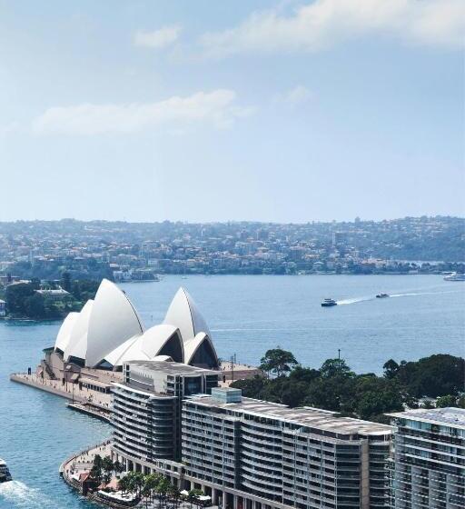 Двухуровневый люкс с видом, Sydney Harbour Marriott Hotel At Circular Quay