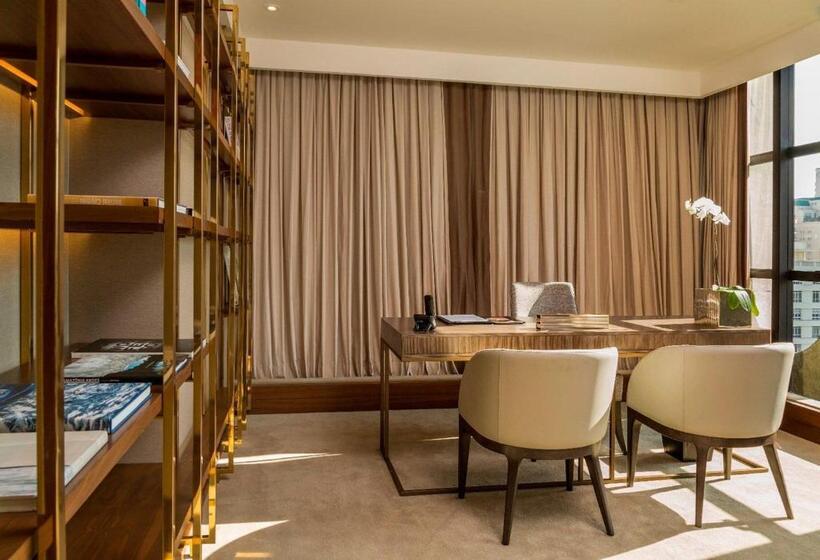 سوئیت با تخت بزرگ, Tivoli Mofarrej Sao Paulo