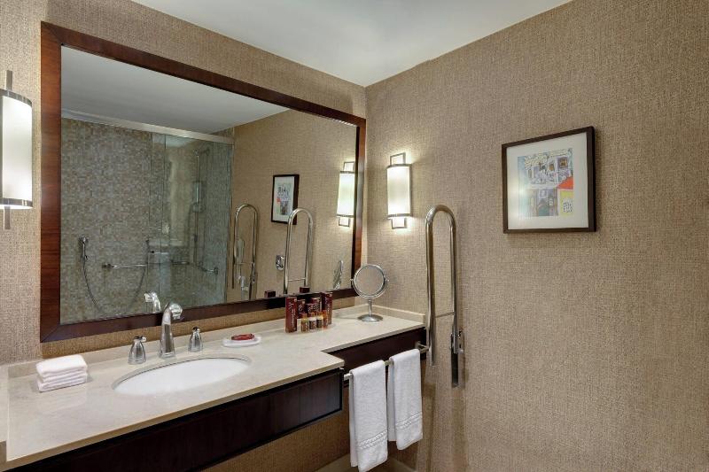 Club Room King Bed, Sheraton Grand Rio Hotel & Resort