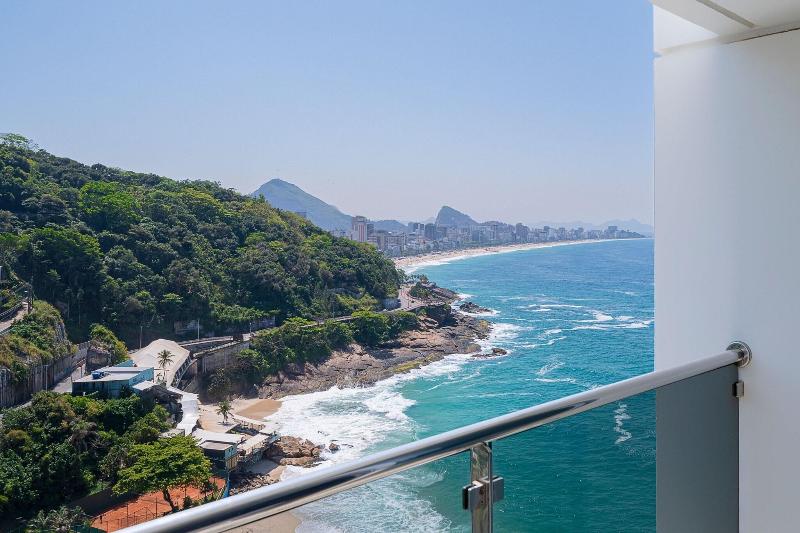 اتاق کلاب, Sheraton Grand Rio Hotel & Resort