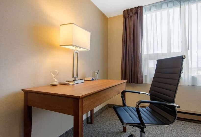 Quarto Estandar 2 Camas Casal, Quality Inn & Conference Centre Downtown