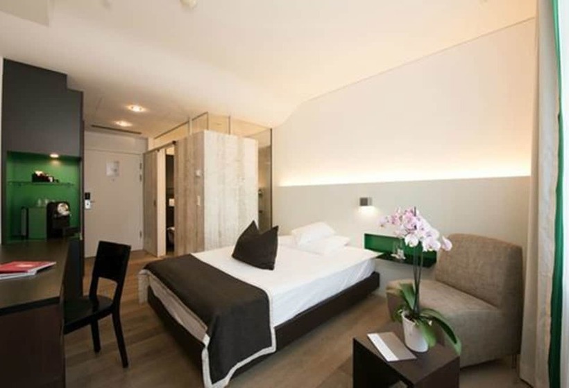 اتاق استاندارد یک نفره, Glockenhof Zurich