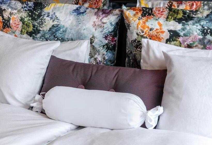 اتاق سوپریور با تخت بزرگ, Sorell Hotel City Weissenstein   Boutique