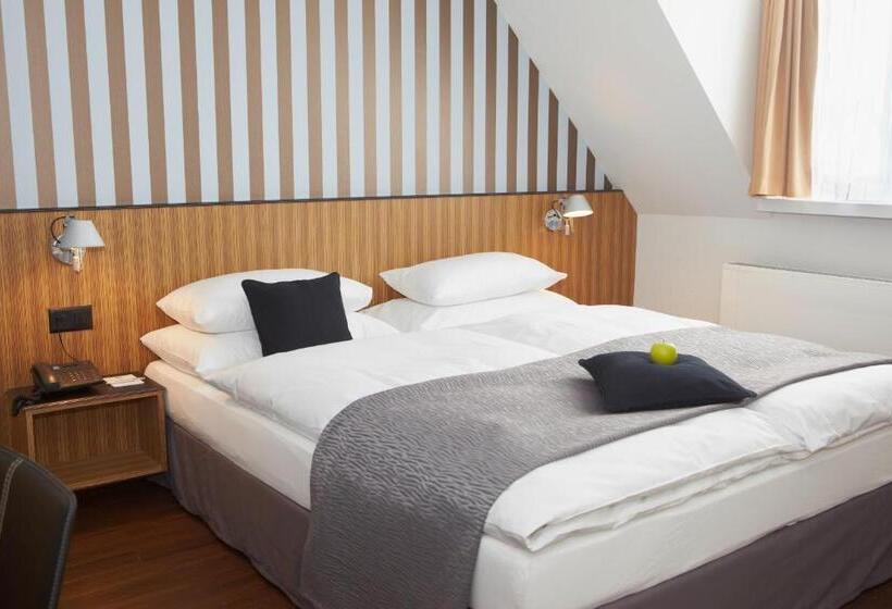 اتاق استاندارد با تخت بزرگ, Sorell Hotel Rütli