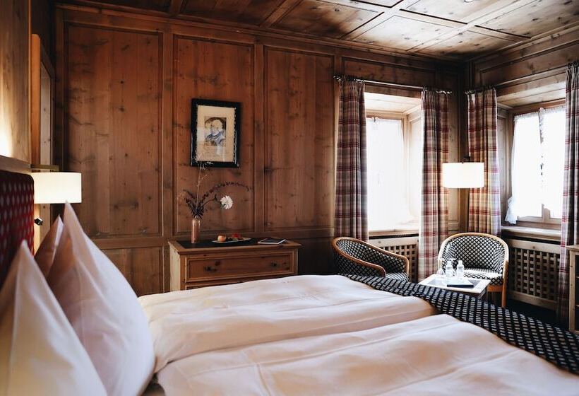 اتاق راحتی, Steinbock Pontresina