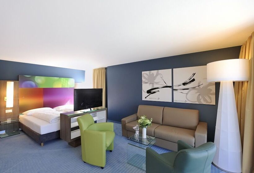 Полулюкс, Seminarhotel Am ägerisee