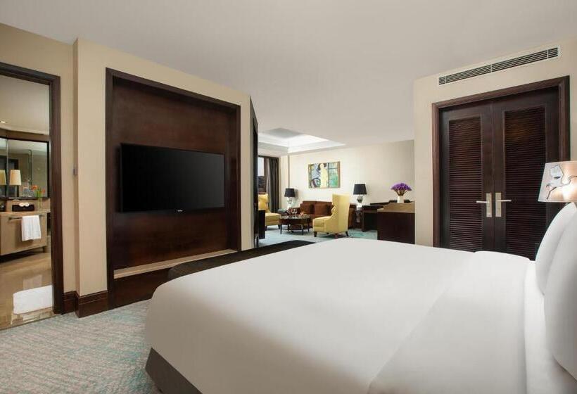 Люкс Вид на Сад, Xiamen C&d Hotel Free Welcome Snacks Oasis Garden