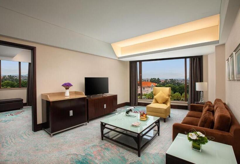 Люкс Вид на Сад, Xiamen C&d Hotel Free Welcome Snacks Oasis Garden