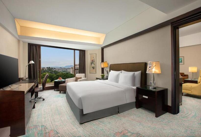 Люкс Вид на Сад, Xiamen C&d Hotel Free Welcome Snacks Oasis Garden