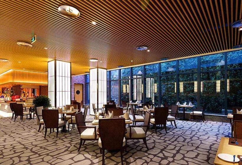 Президентский Люкс, Xiamen C&d Hotel Free Welcome Snacks Oasis Garden