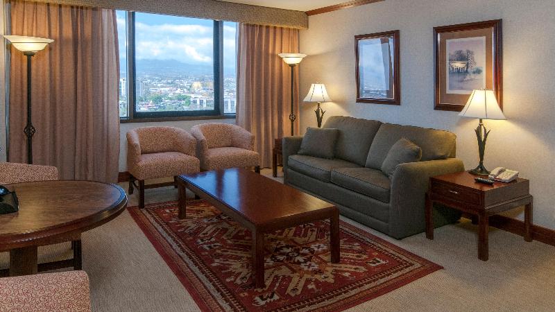 سوئیت با تخت بزرگ, Delta Hotels By Marriott San Jose Aurola