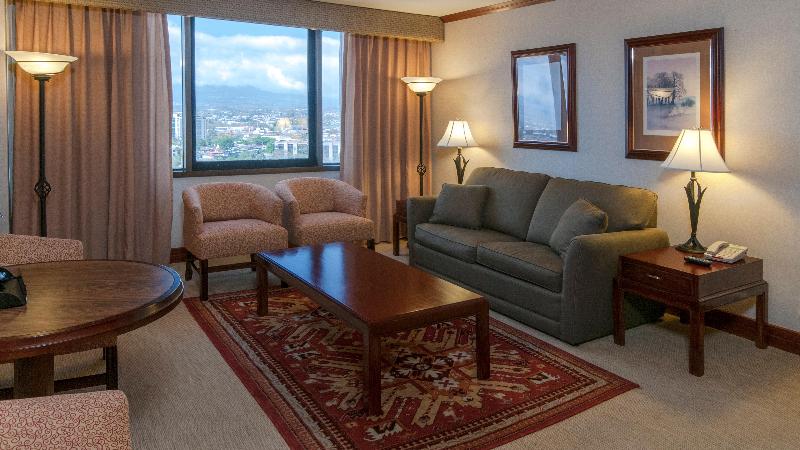 سوئیت اجرایی با تخت کینگ, Delta Hotels By Marriott San Jose Aurola