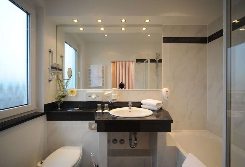 اتاق لوکس, Best Western Hotel Zur Post