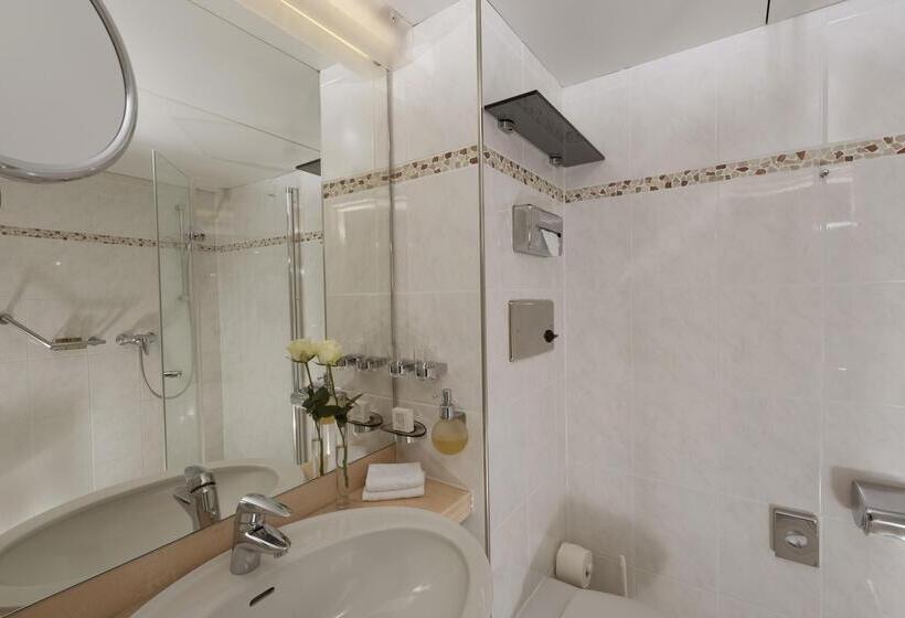Номер Комфорт, Maritim Hotel Bad Salzuflen