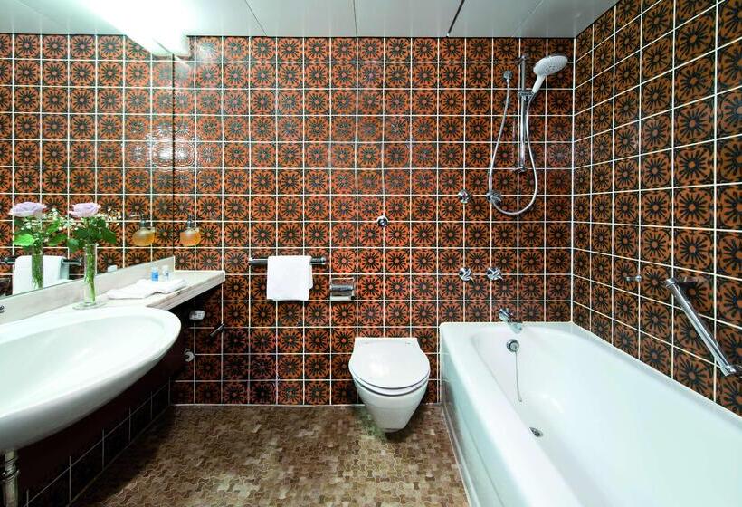 Классический Номер, Maritim Hotel Bad Salzuflen