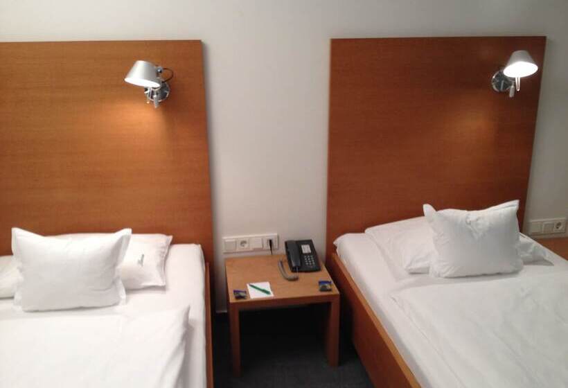 اتاق استاندارد, Select Hotel Silence Garden Köln