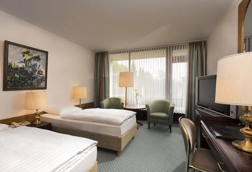 Классический Номер, Maritim Hotel Bad Salzuflen