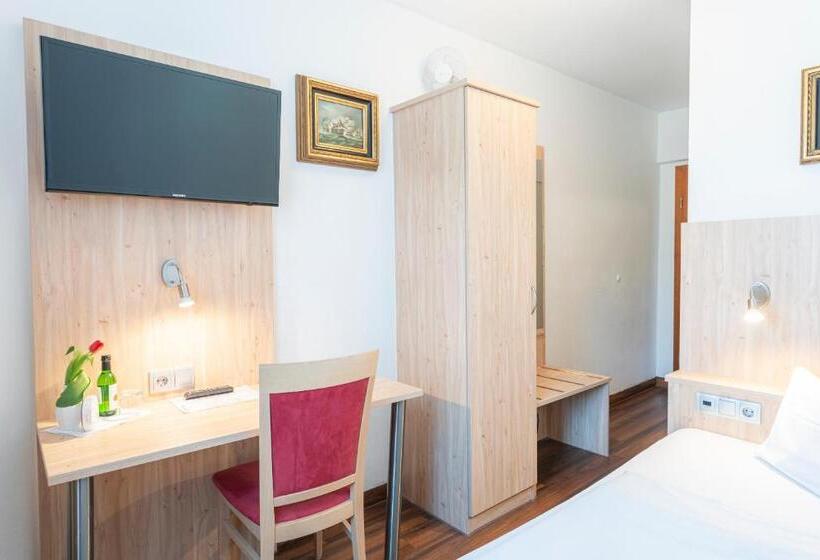 Номер Deluxe Одноместный, Hansa Stuttgart City