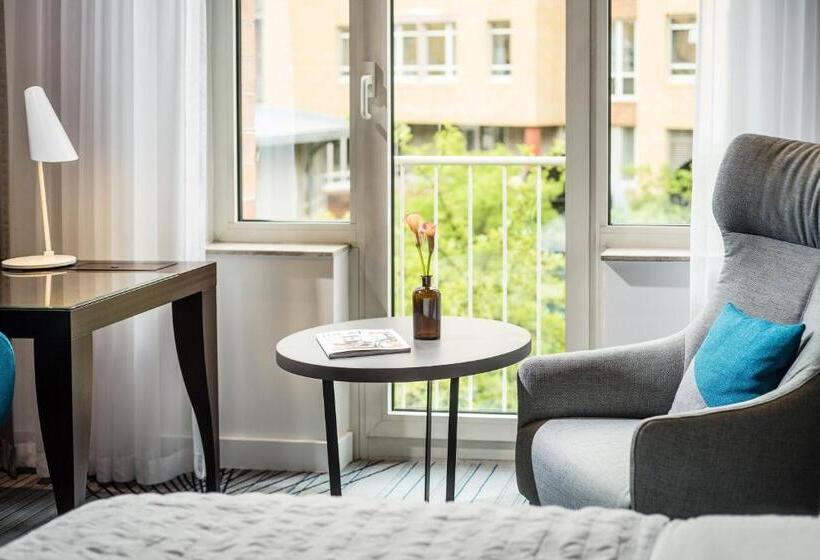 اتاق لوکس با چشم‌انداز باغ, Le Méridien Stuttgart