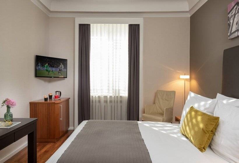 اتاق سوپریور سه تخته, Leonardo Royal Hotel Mannheim