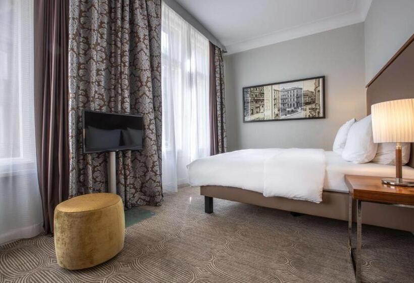 اتاق سوپریور, Radisson Blu Hotel Schwarzer Bock Wiesbaden