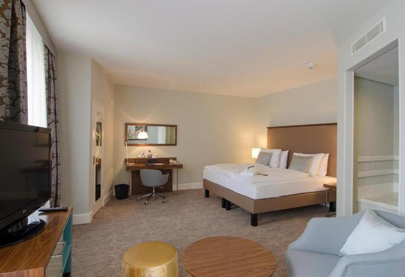 اتاق پرمیوم, Radisson Blu Hotel Schwarzer Bock Wiesbaden
