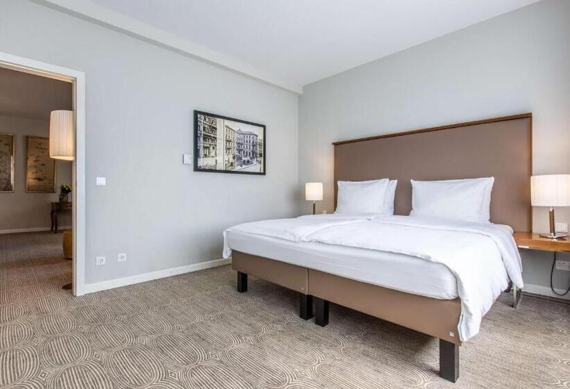 سوییت, Radisson Blu Hotel Schwarzer Bock Wiesbaden