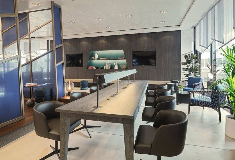 اتاق کلاب, Sheraton Frankfurt Airport Hotel & Conference Center