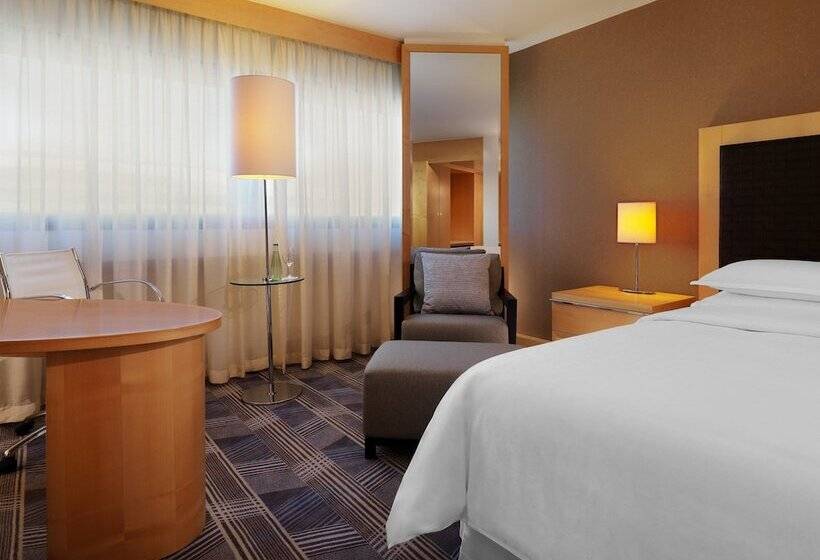اتاق خانوادگی, Sheraton Frankfurt Airport Hotel & Conference Center