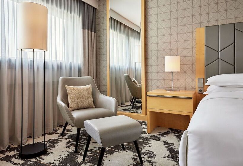 اتاق استاندارد, Sheraton Frankfurt Airport Hotel & Conference Center