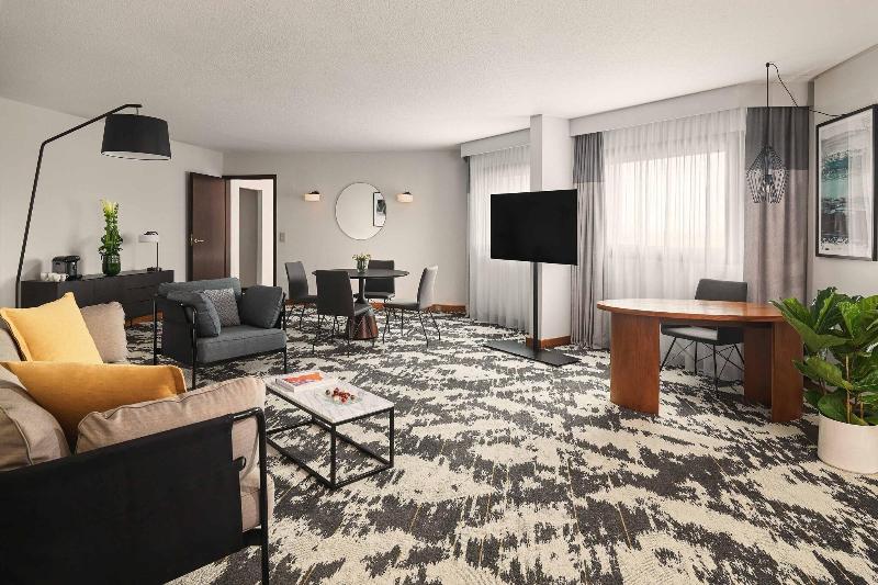 سوئیت کلاب, Sheraton Frankfurt Airport Hotel & Conference Center