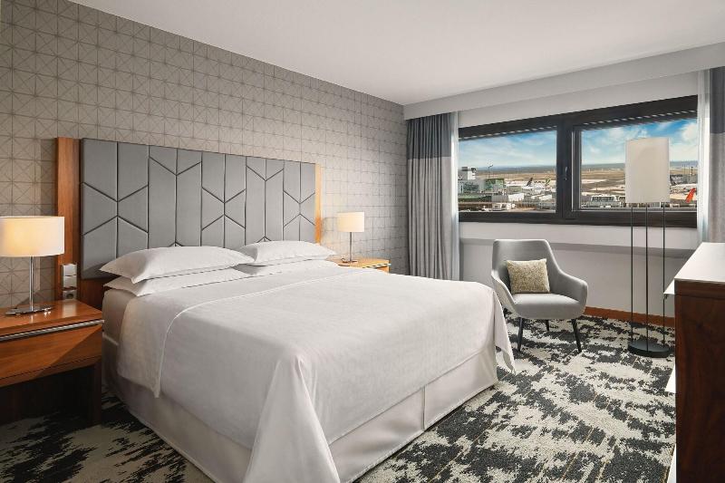سوئیت کلاب, Sheraton Frankfurt Airport Hotel & Conference Center