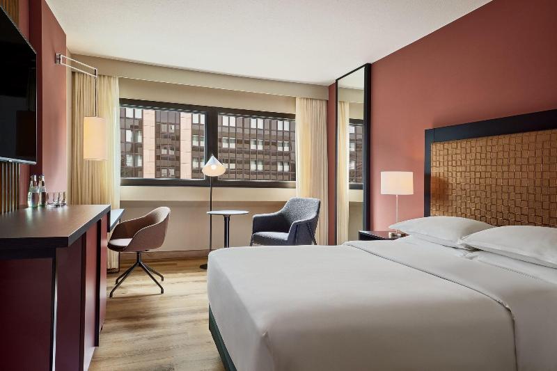 اتاق پرمیوم, Sheraton Frankfurt Airport Hotel & Conference Center