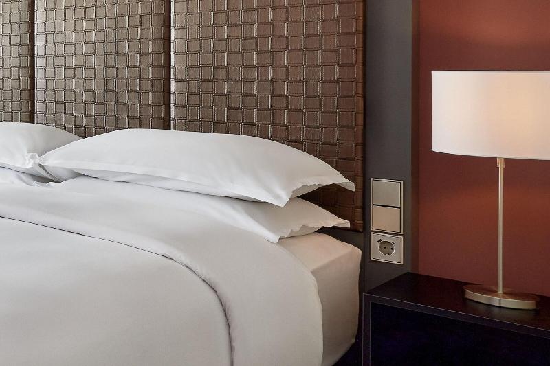 اتاق استاندارد, Sheraton Frankfurt Airport Hotel & Conference Center