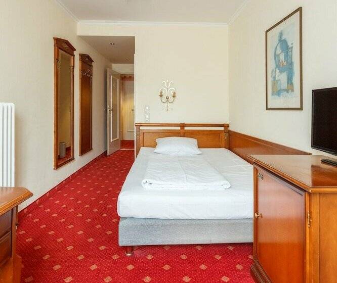 اتاق استاندارد یک نفره, Aurbacher Hof Gmbh