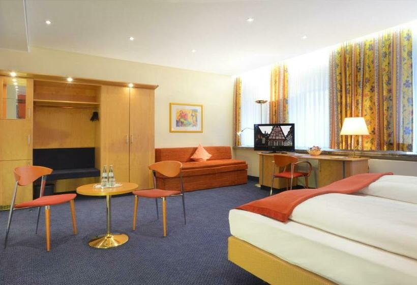 غرفة قياسية ثلاثية, Ringhotel Loew S Merkur