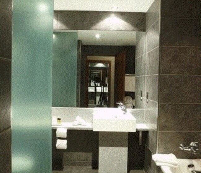 اتاق سوپریور, Newpark