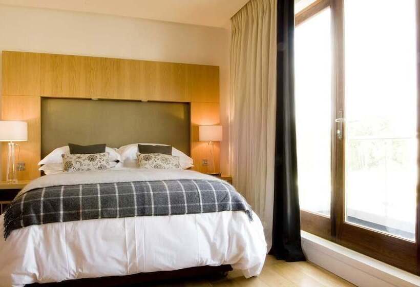 اتاق استاندارد, Waterford Castle Hotel & Golf Resort